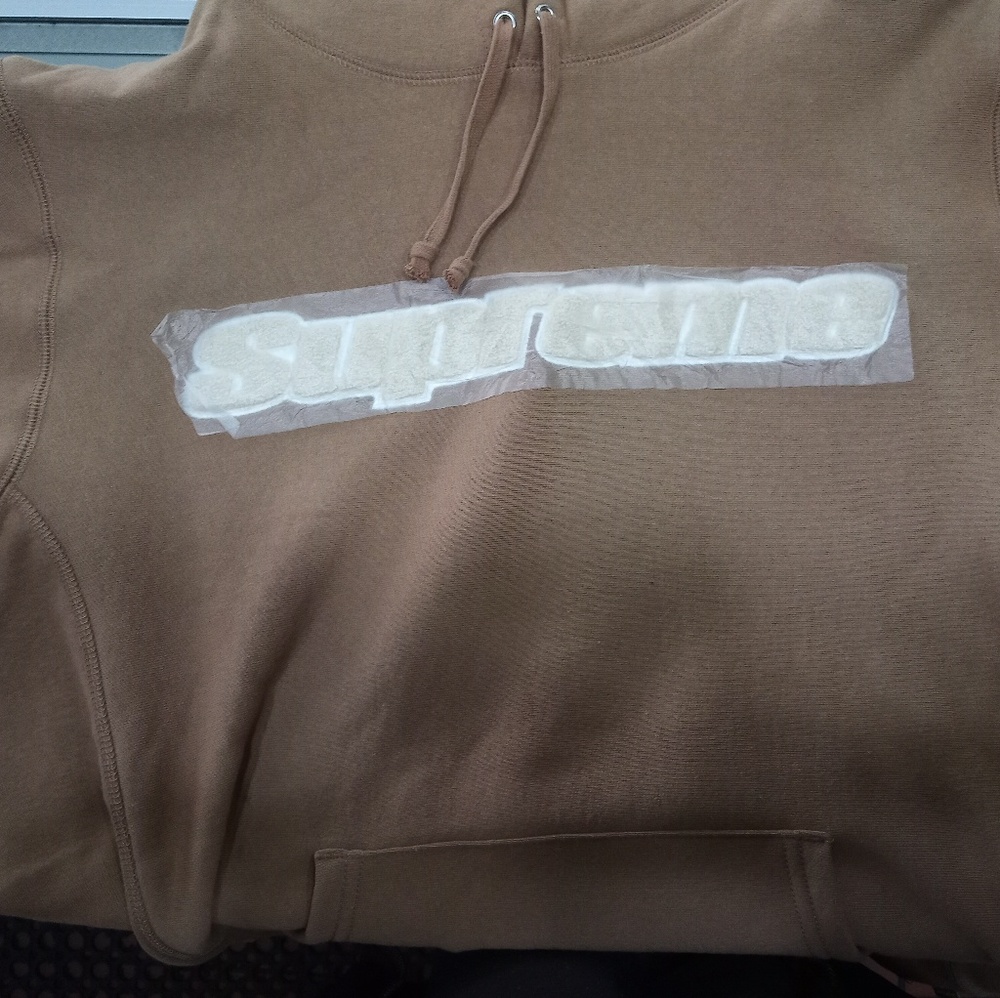 Supreme Hoodie